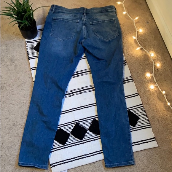 Old Navy Jeans - Picture 5 of 5